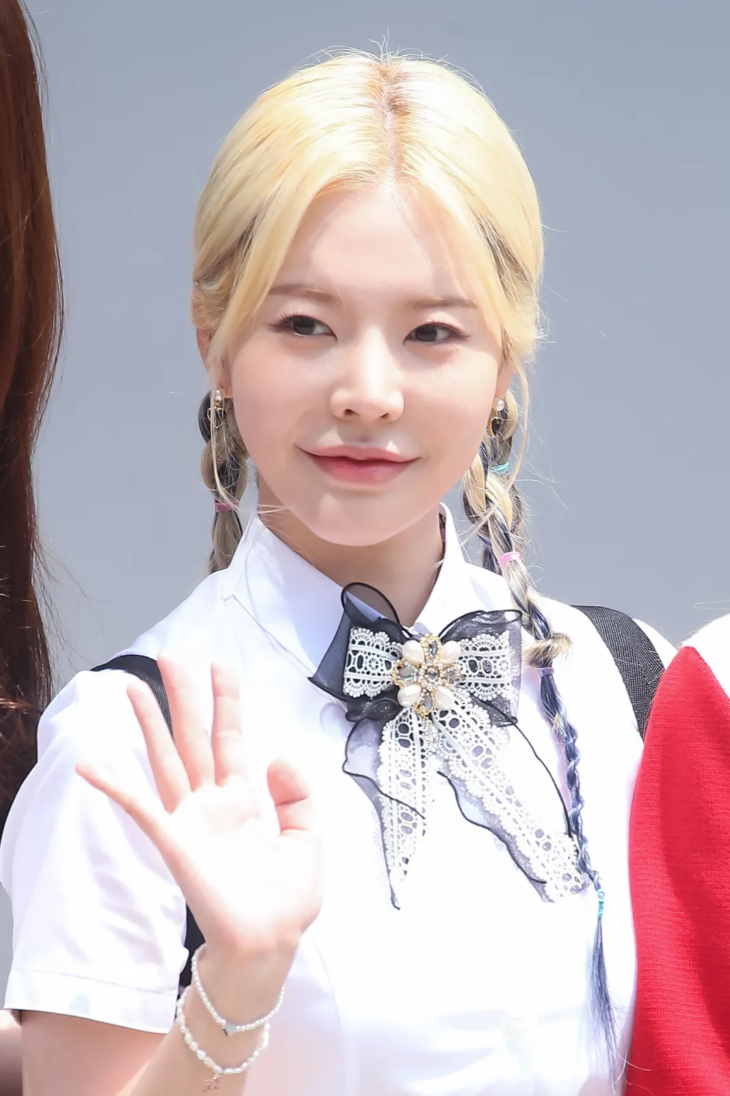 Sunny (singer)