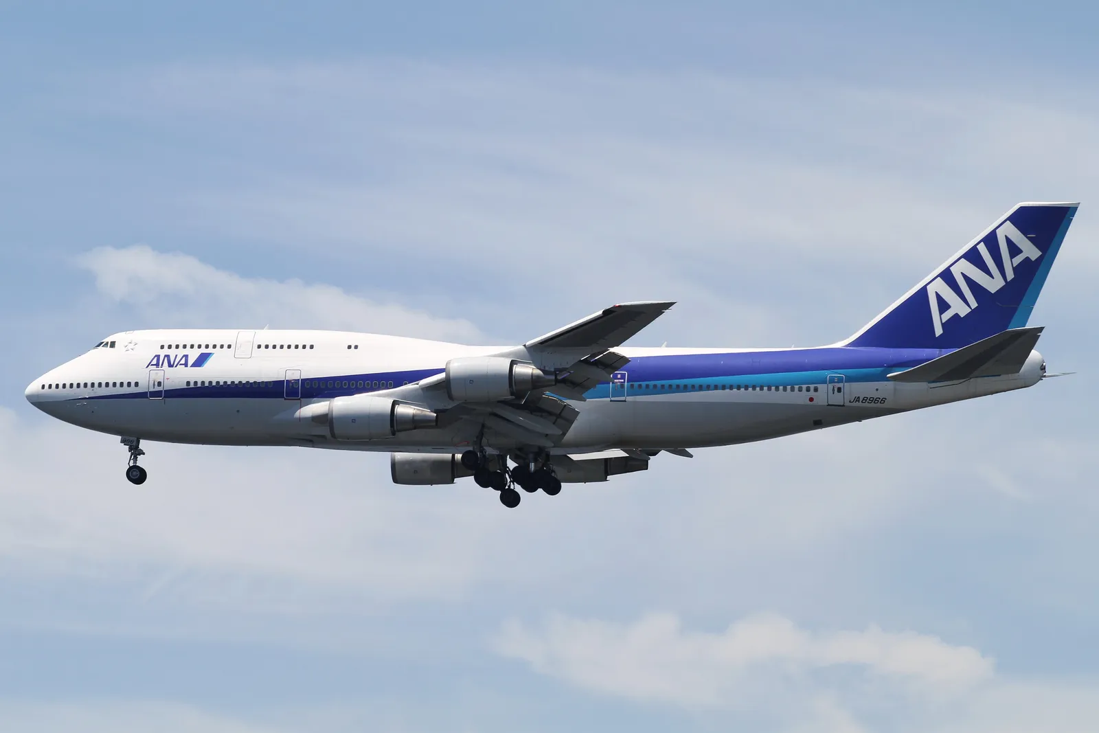 All Nippon Airways Flight 61